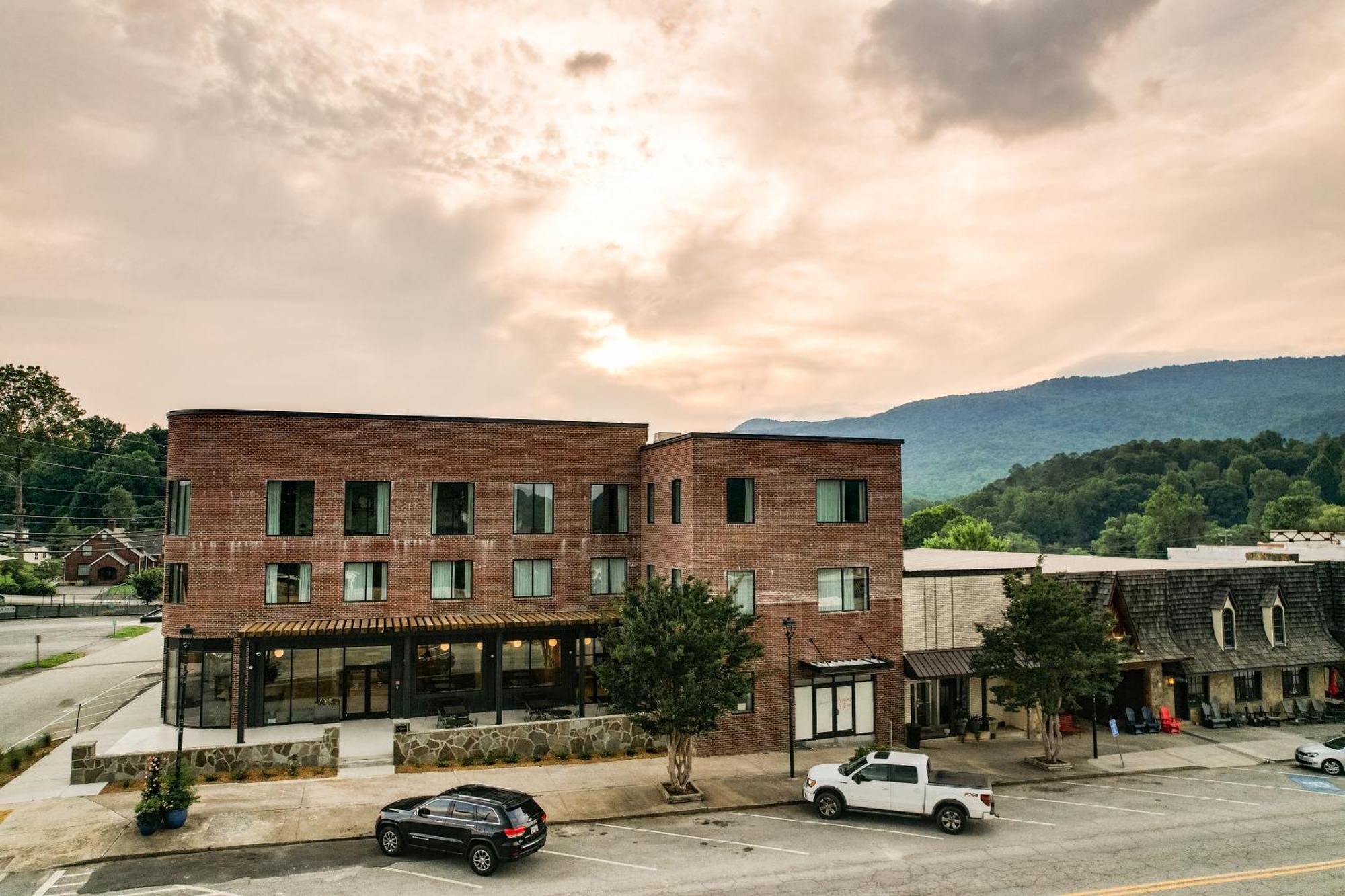Bridge Creek Inn Clayton Exterior photo