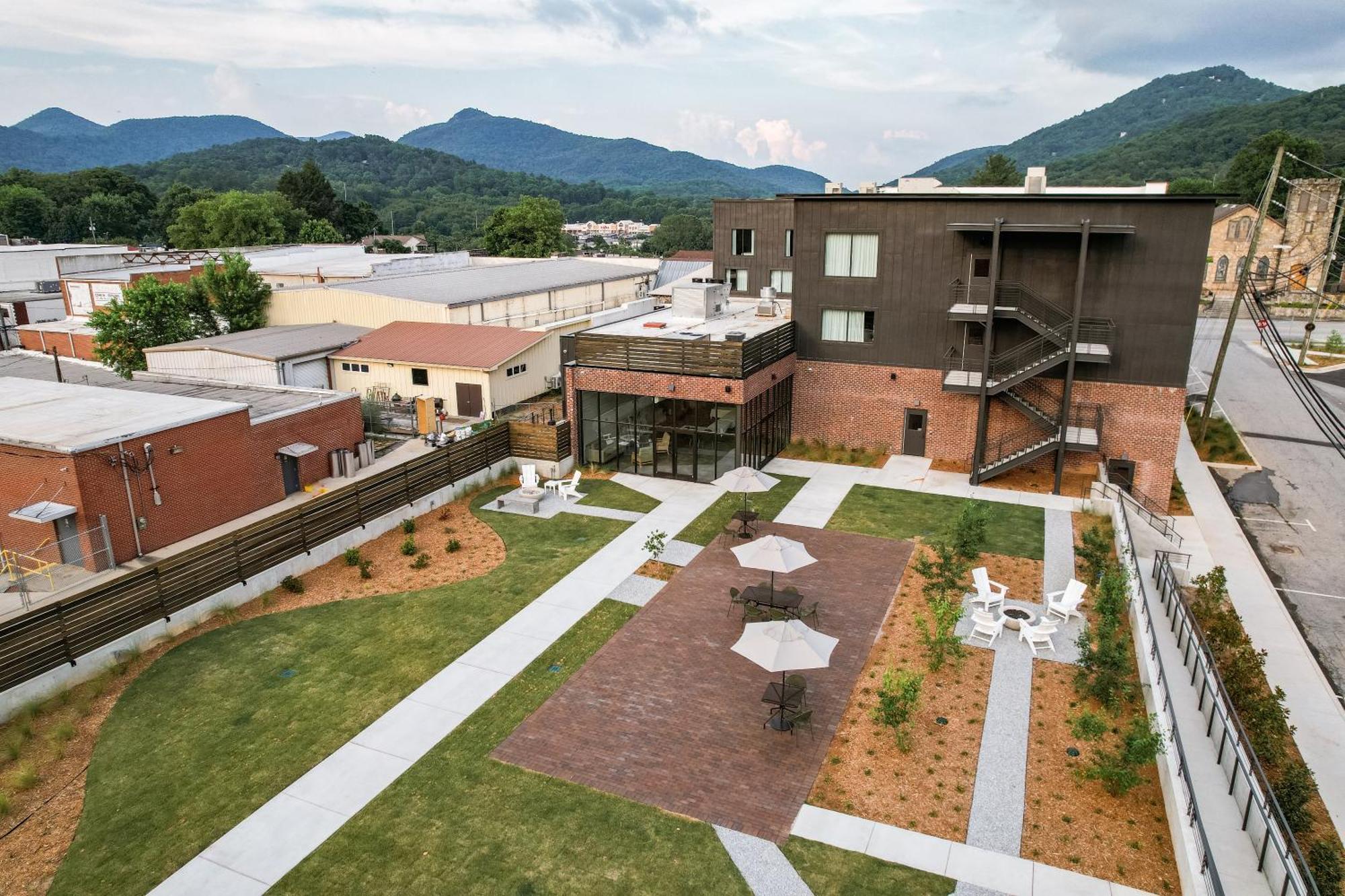 Bridge Creek Inn Clayton Exterior photo